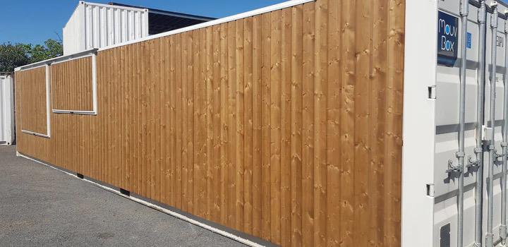 Chiosco Bar Modulare 27mq con Rivestimento in Legno 40 Piedi