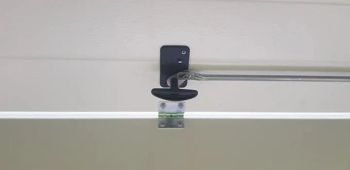 Chiosco Bar Modulare 27mq con Rivestimento in Legno 40 Piedi