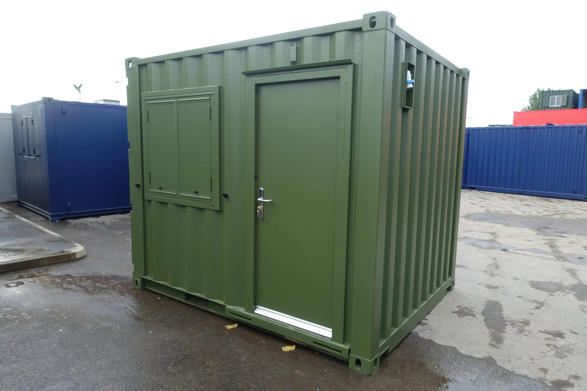 Modulo Ufficio Container 10 Piedi 7.4mq Isolato e Attrezzato