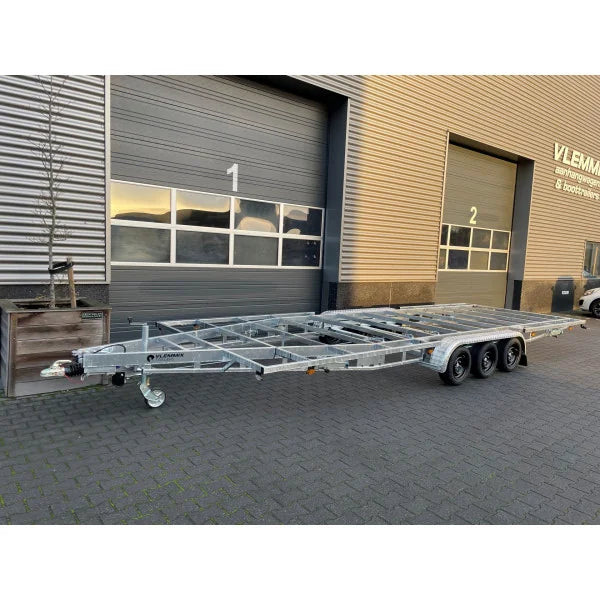 Piattaforma Base Ribassata Vlemmix 7.20m per Tiny House con Tre Assi Frenati