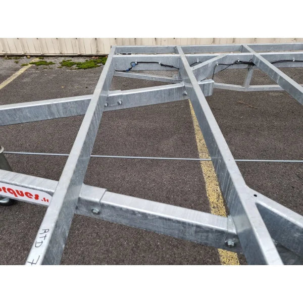 Rimorchio Robusto per Tiny House 7,20x2,44m con Timone Amovibile