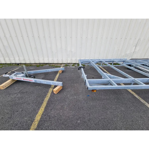 Rimorchio Robusto Triplo Asse per Tiny House 8,40m x 2,44m